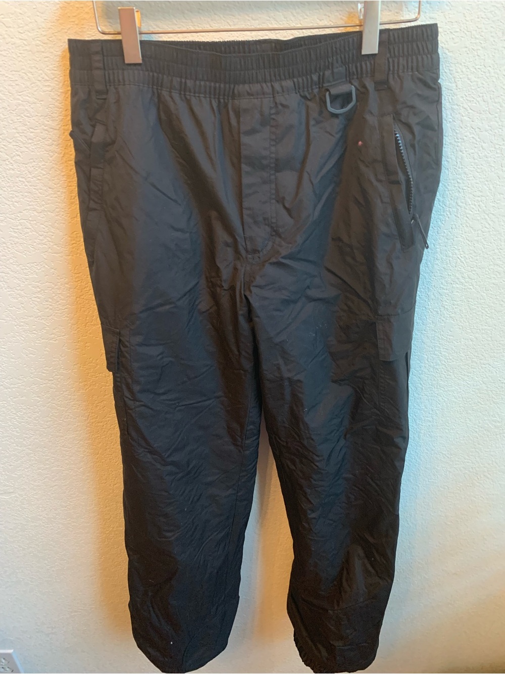 Men's Black Snow Pants with Elastic Waist and Utility Pockets